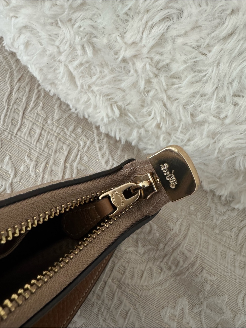 AUTHENTIC Coach Colorblock Teri - Picture 8 of 8